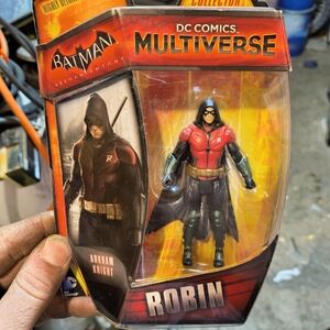 DC Comics Multiverse Robin Action Figure